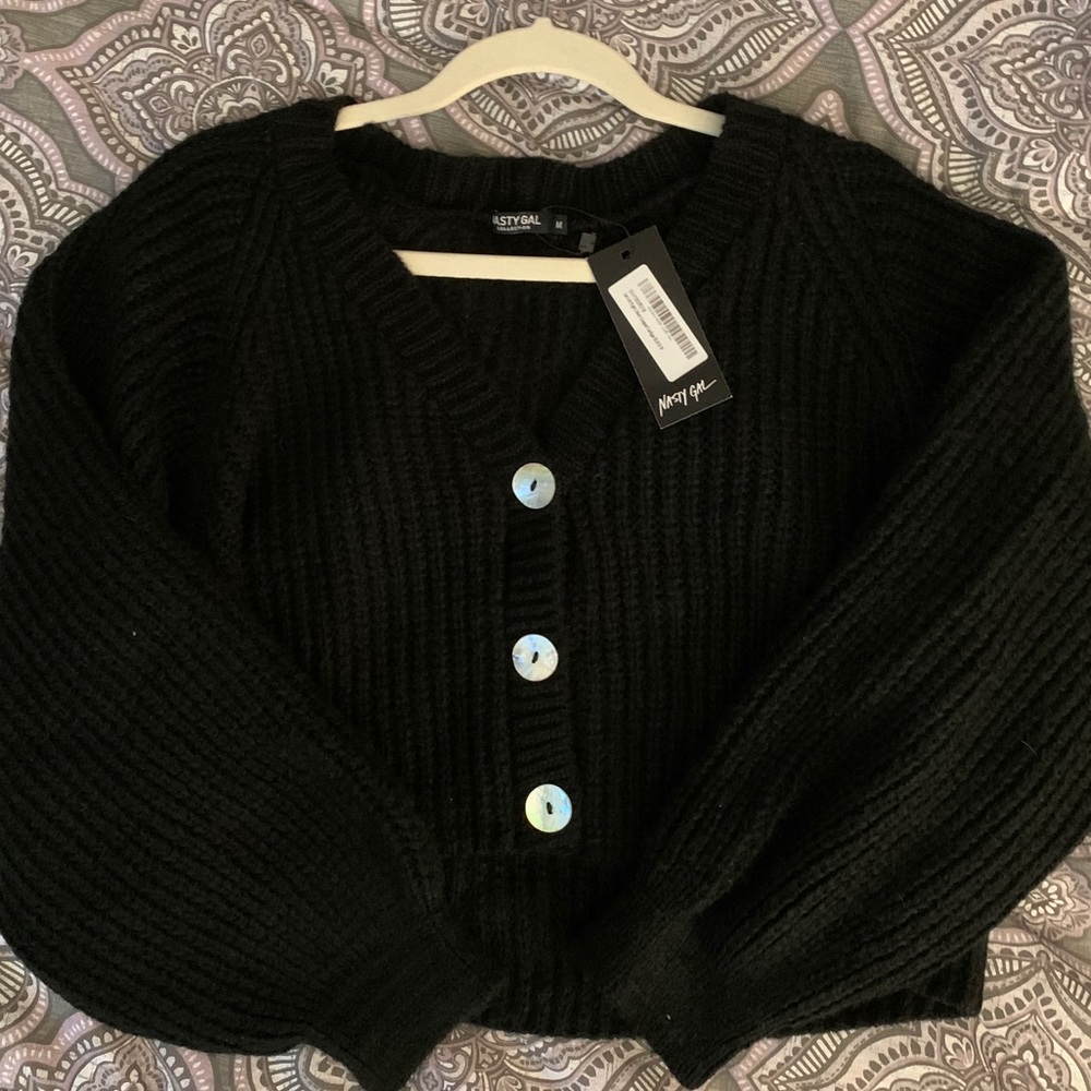 Crop sweater